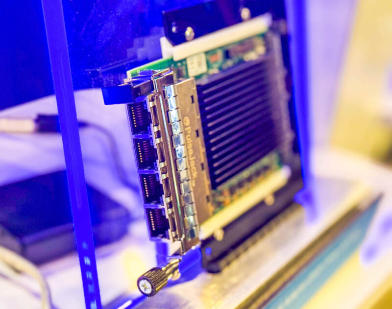 Intel E610 IT4 At HPE Discover 2025 2