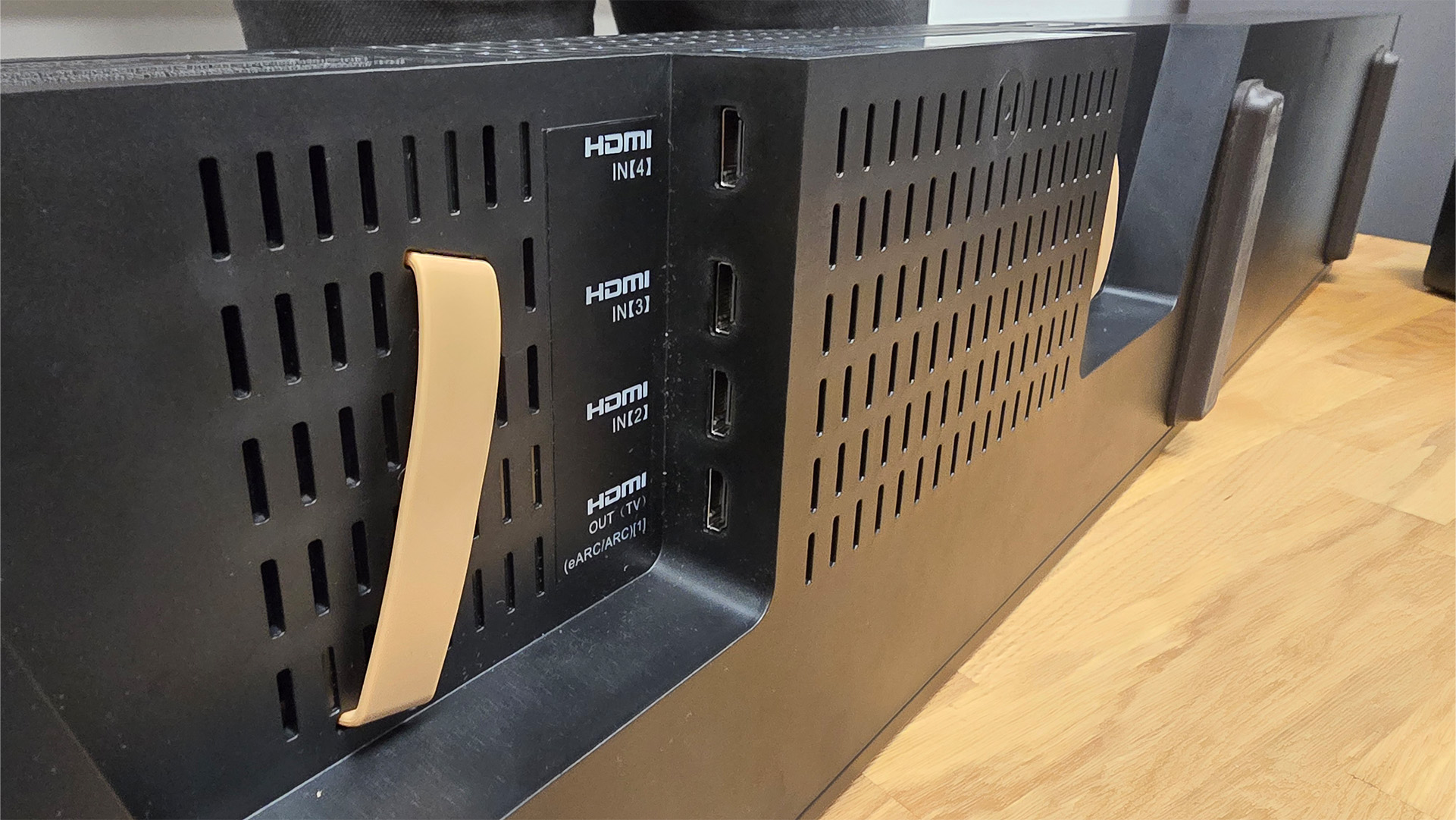 Nakamichi Dragon soundbar system