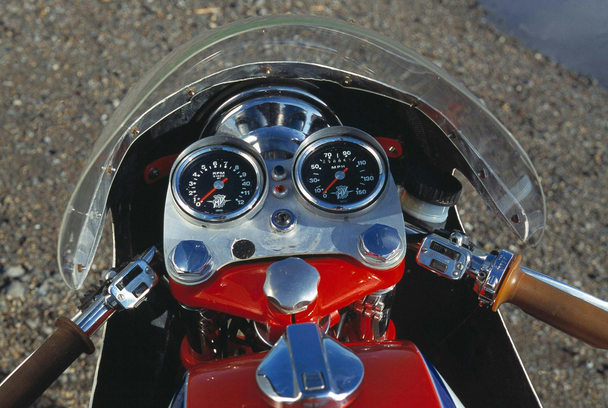 MV Agusta MV750S headlight