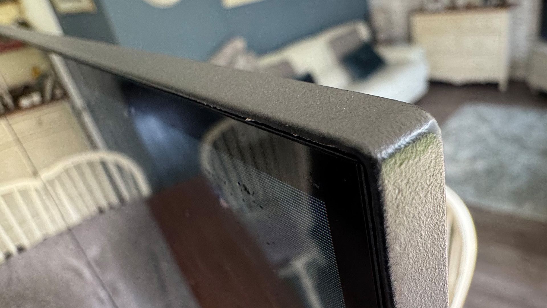 LG 65QNED93 LCD TV close up on top right edge of screen