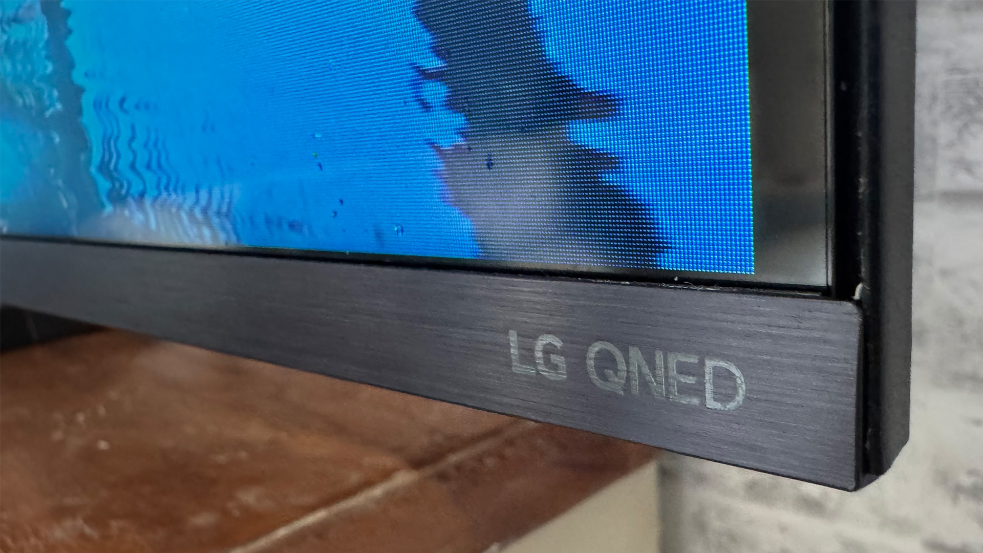 LG 65QNED93 LCD TV