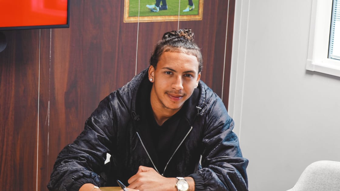 Owen signs new Brentford deal | Brentford FC