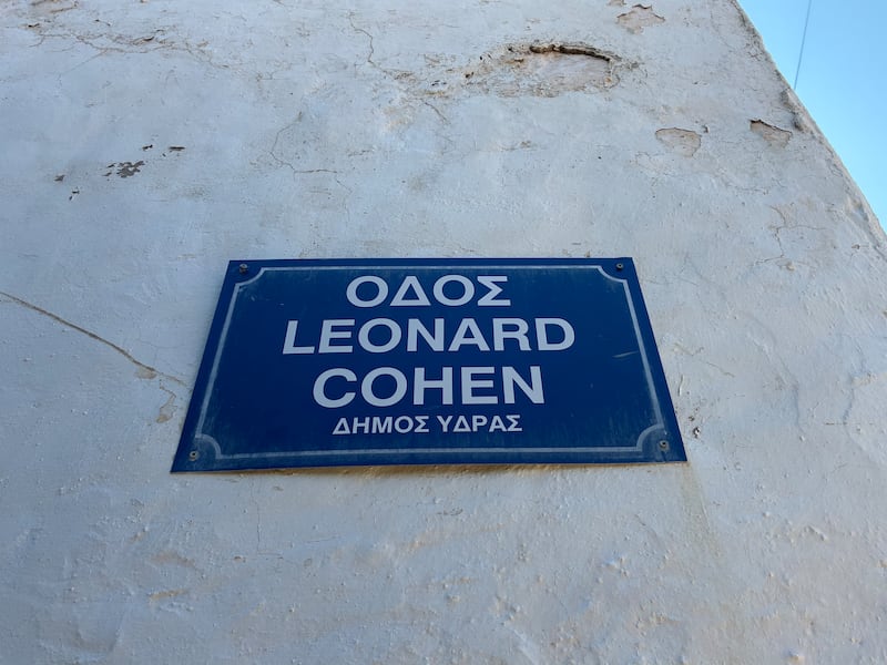 In 2016, the mayor of Hydra, George Koukoudakis, decided to name the alleyway that leads to the house after Cohen