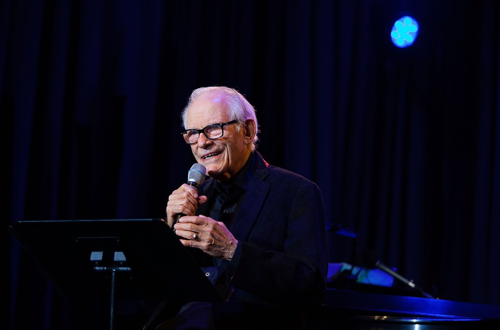 Lyricist Known for ‘The Way We Were’ Dies at 99