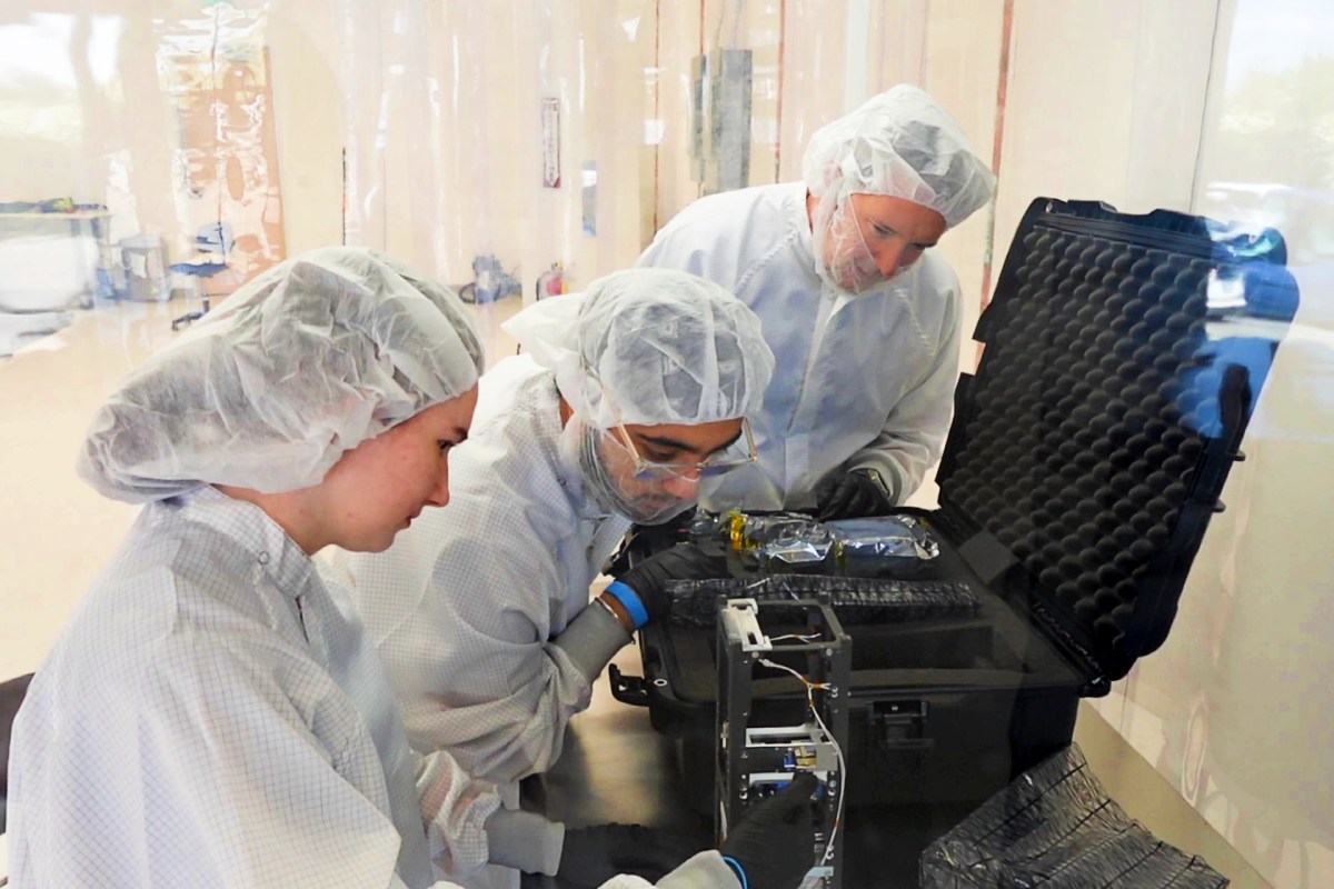 This 19-year-old’s space company just raised millions to keep satellites connected 24/7
