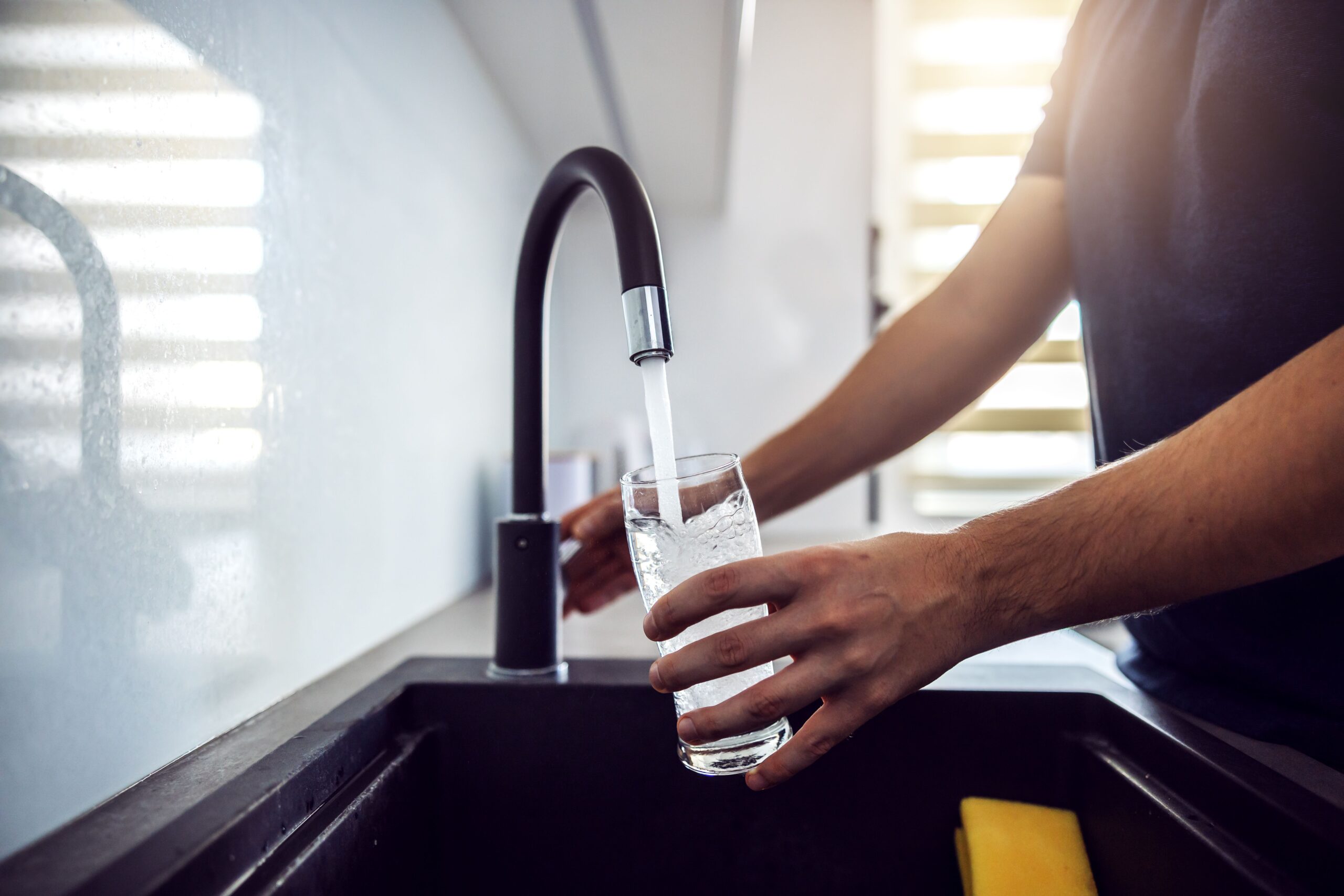 Drinking Water Contaminants Linked to Higher Chronic Kidney Disease Risk