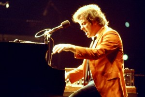 UNITED STATES - JANUARY 01: Billy Joel performs live on stage during his 1980 US tour (Photo by Richard E. Aaron/Redferns)