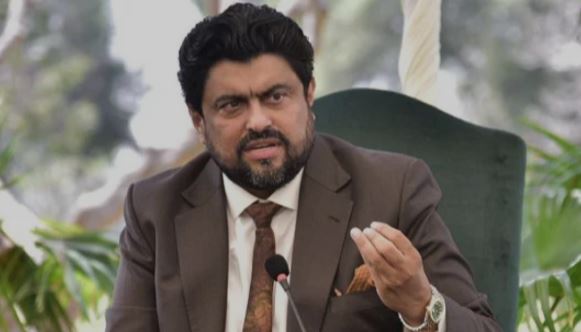 Sindh governor announces 80-square-yard plots for Lyari tragedy victims