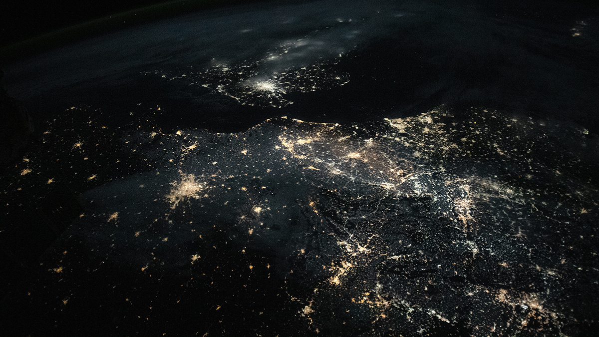 Artificial Light Lengthens the Urban Growing Season