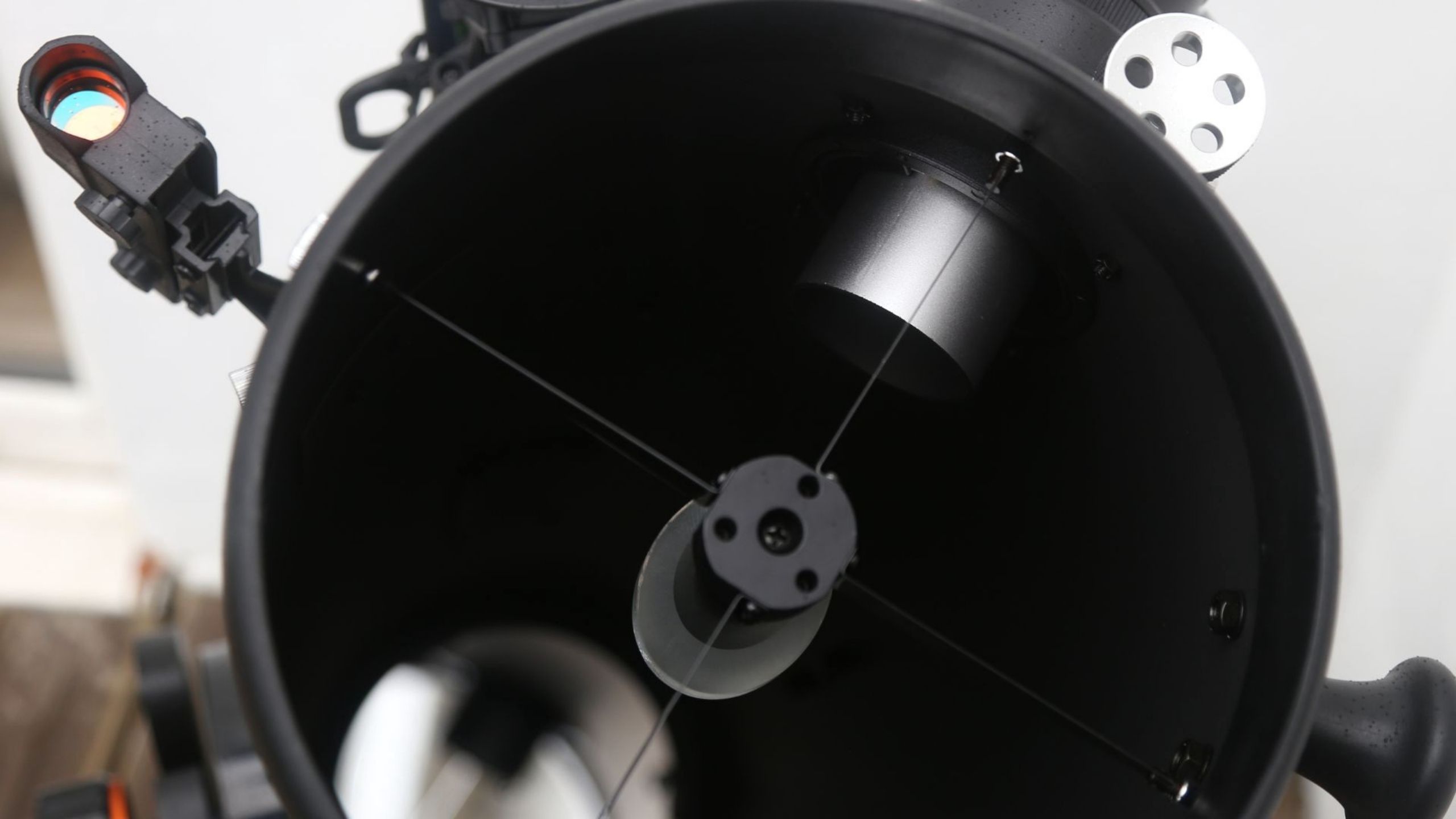 Celestron Starsense explorer 8-inch dobsonian aperture opening at the front