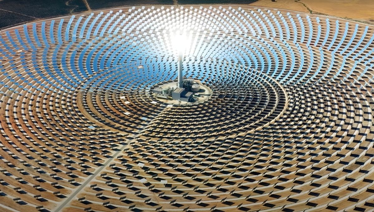 Solar Power Producing Heliostats Could Get A Night Job Finding Asteroids