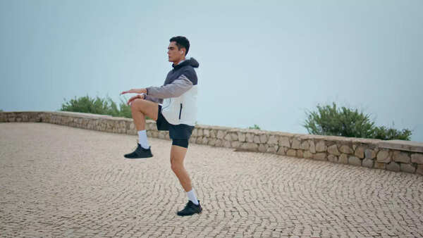 high knees