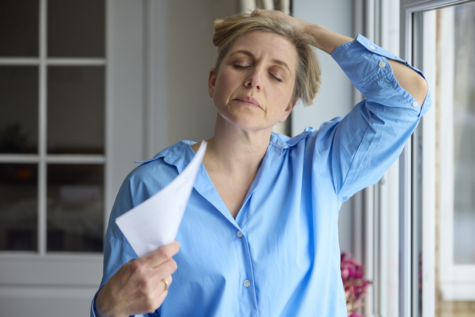 Elinzanetant approved by MHRA to treat menopause hot flushes