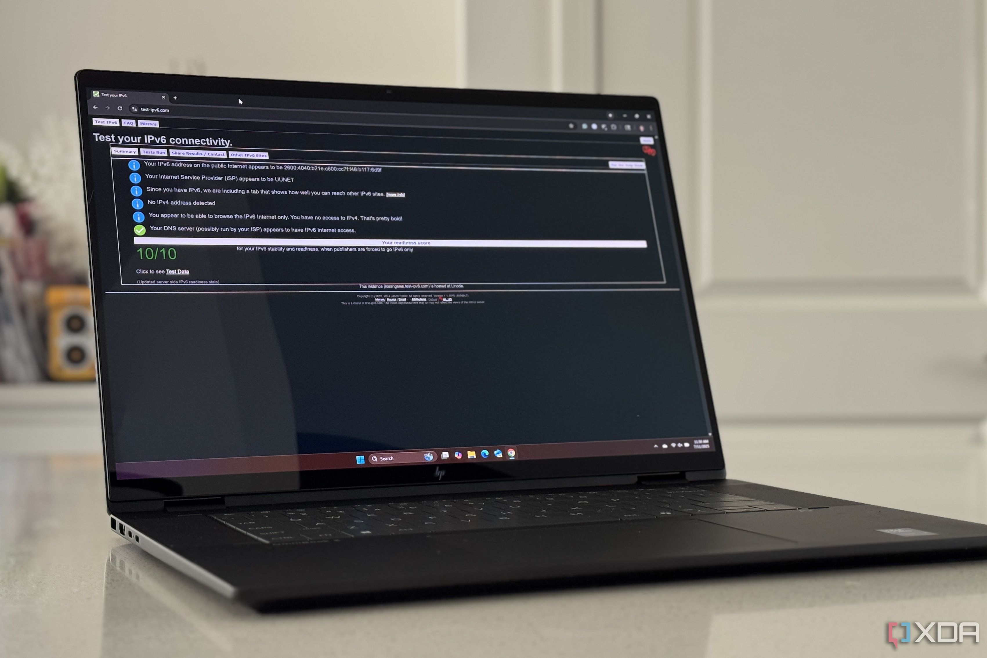 ipv6 test site on laptop screen