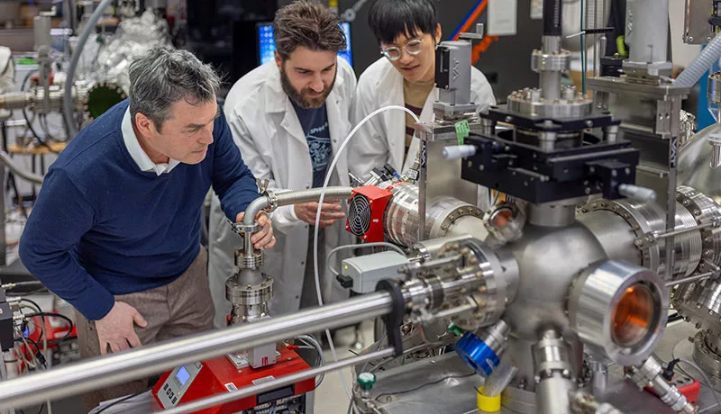 Scientists Discover New Quantum State at the Intersection of Exotic Materials