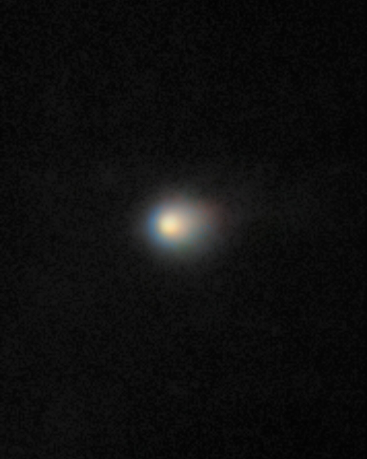 The resulting combined image of 3I/ATLAS, revealing the teardrop shaped coma, characteristic of a comet. Credit: NOIRLab/AURA/Gemini North/IfA University of Hawaii.