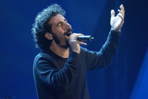 Serj Tankian of System of a Down performs at the MTV Video Music Awards Latinoamerica 2002 (Photo by KMazur/WireImage)