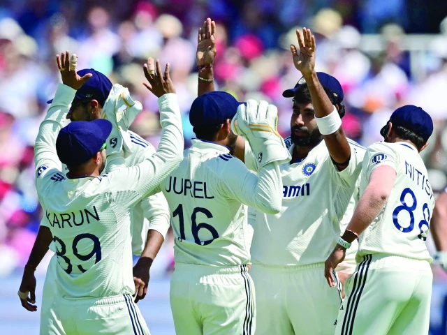 Bumrah strikes for India as Eng post 387 in Test