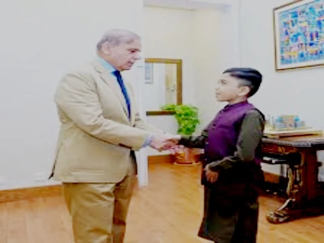 PM lauds talent of young content creator