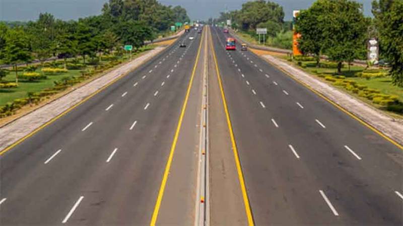Senate panel questions logic of 16-km Lahore-Raiwind Motorway amid wider project concerns