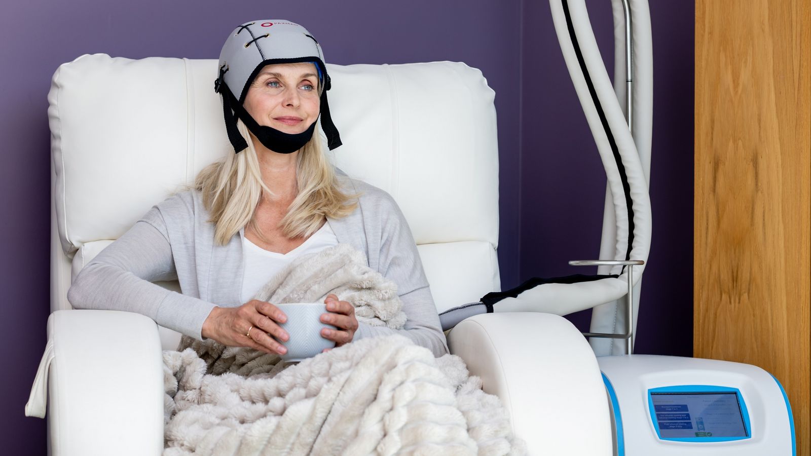 ‘Milestone’ technique could help cancer patients keep hair during chemotherapy | Science, Climate & Tech News