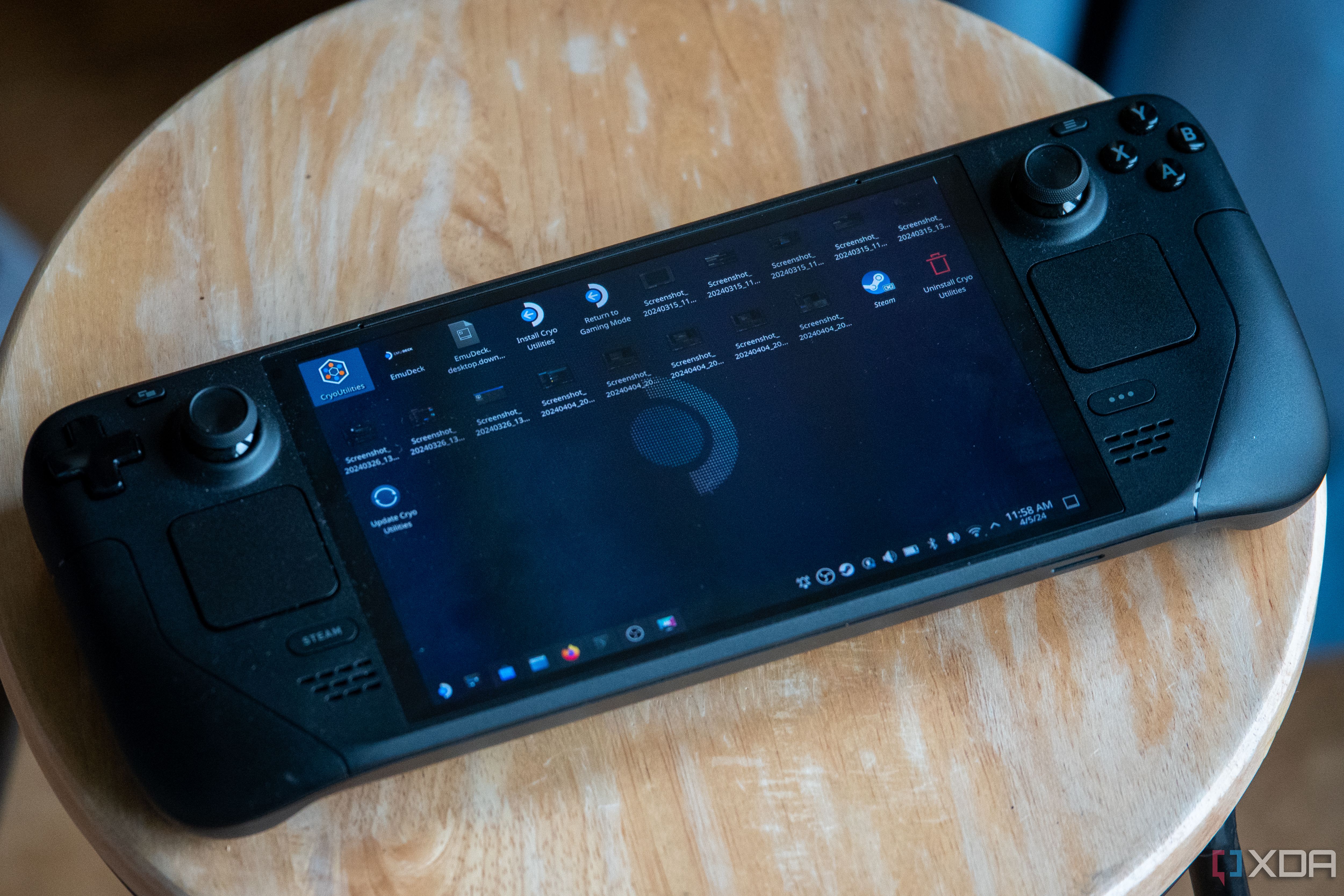 Steam Deck OLED showing desktop