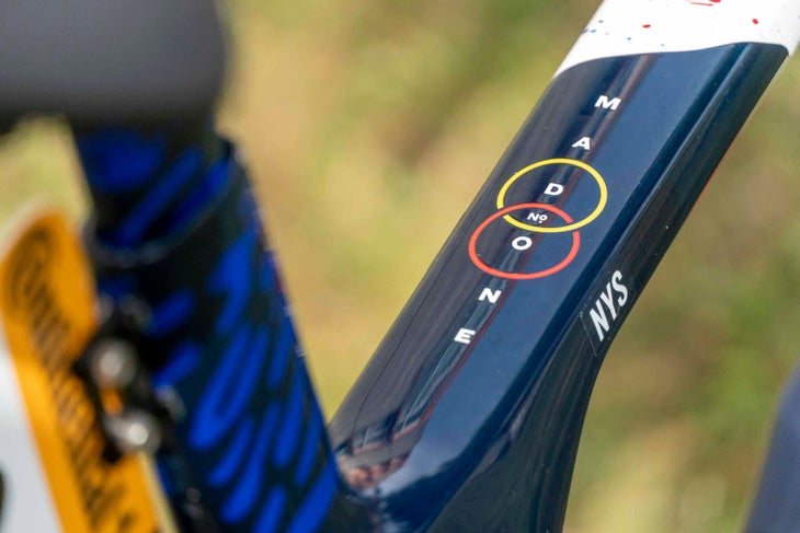 trek-madone-lidl-trek-tour-de-france-2025-matisse-thibaut-nys