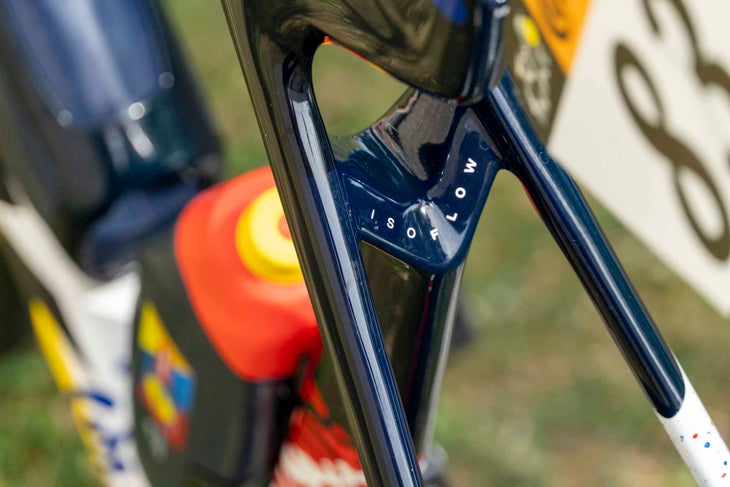 trek-madone-lidl-trek-tour-de-france-2025-matisse-thibaut-nys