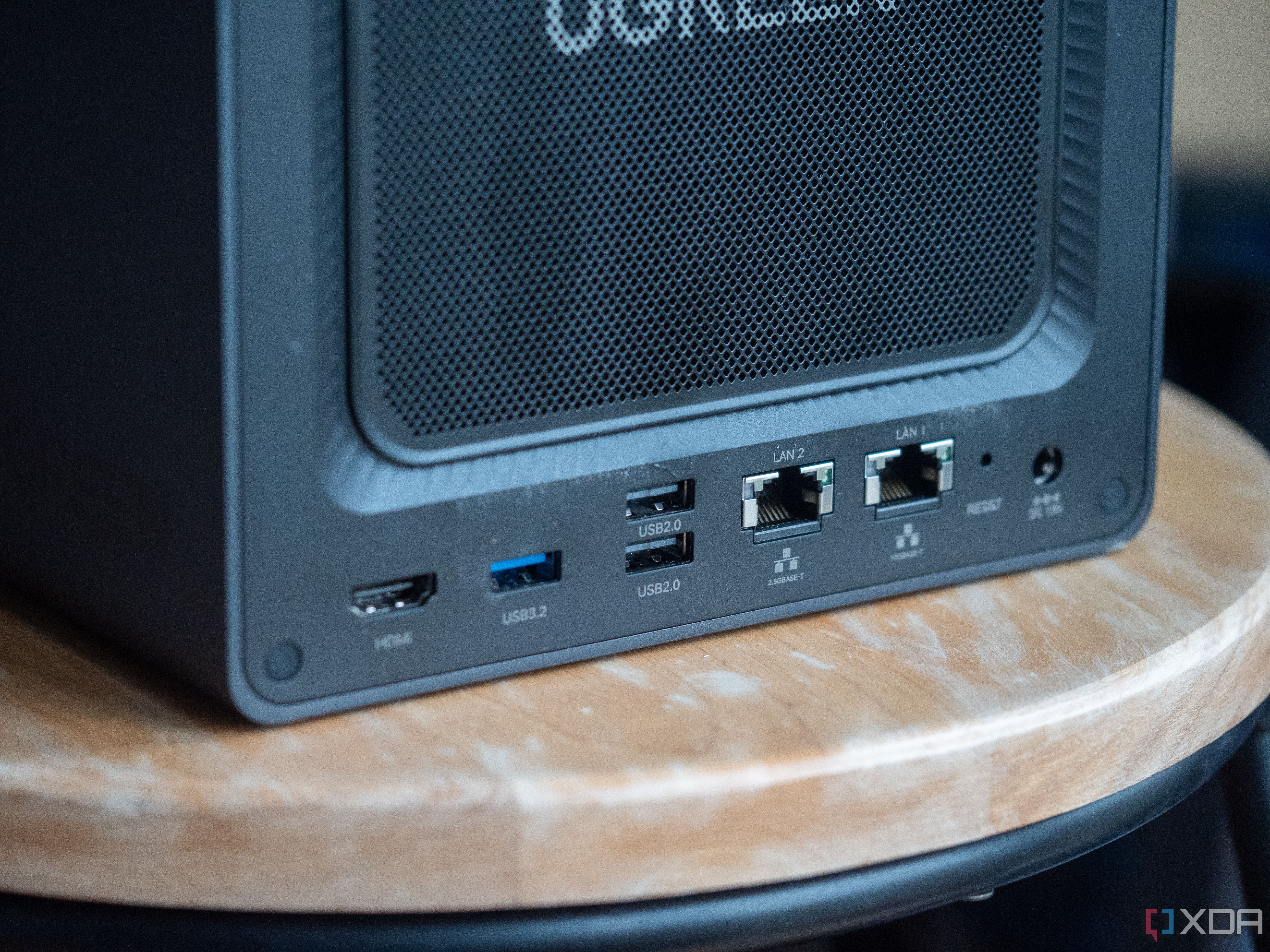Ugreen NAS 4