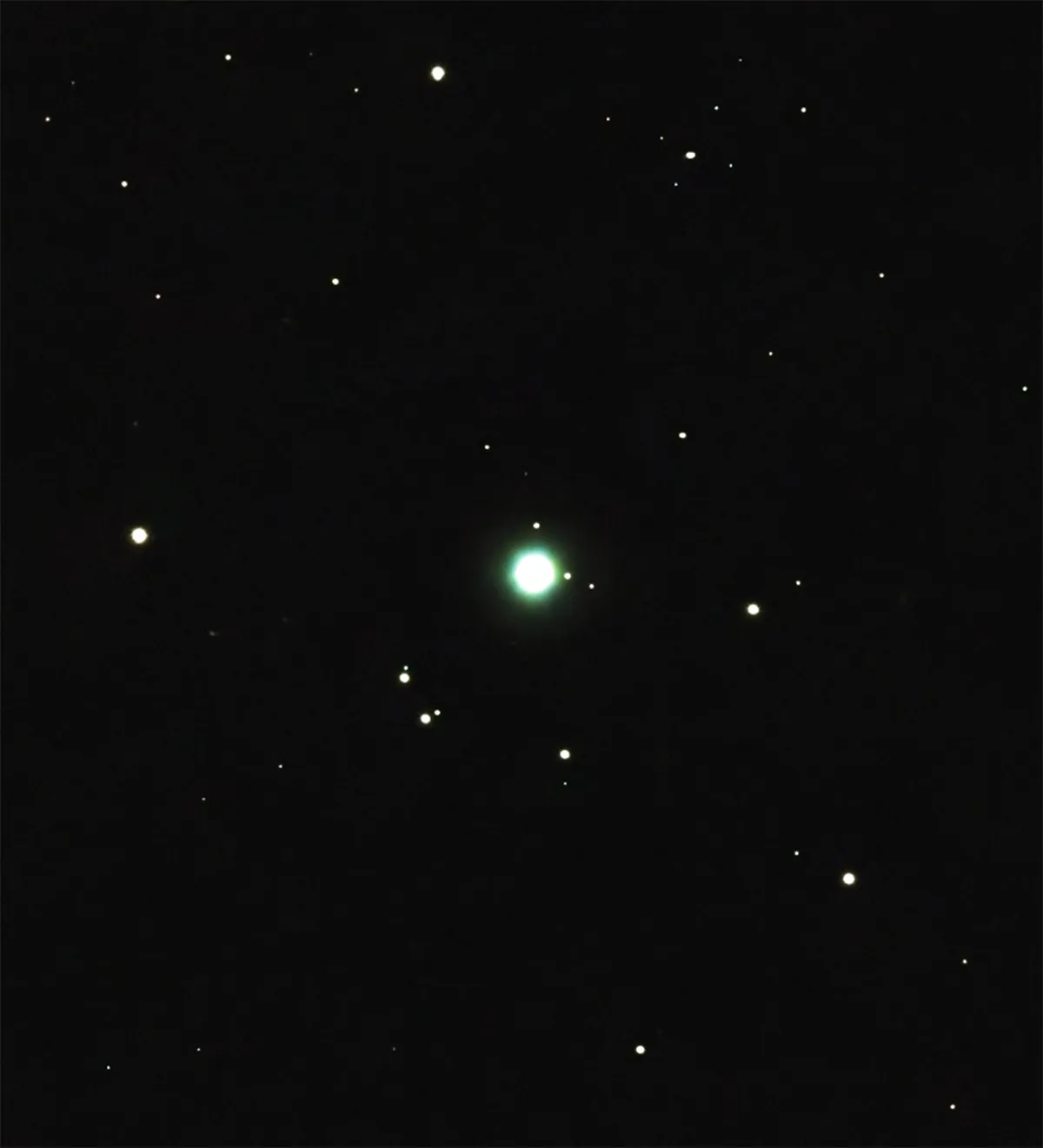 Photo of Uranus and its moons. Credit: Pete Lawrence