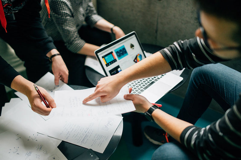 VoltShare Secures Six-Figure Investment from Canadian Investor