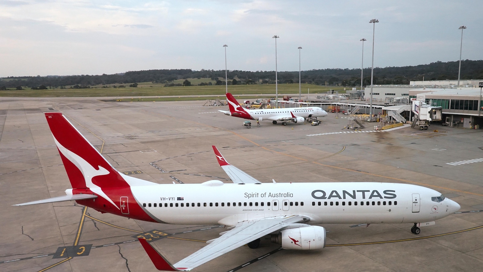 Australian airline Qantas says customer data stolen by cybercriminal