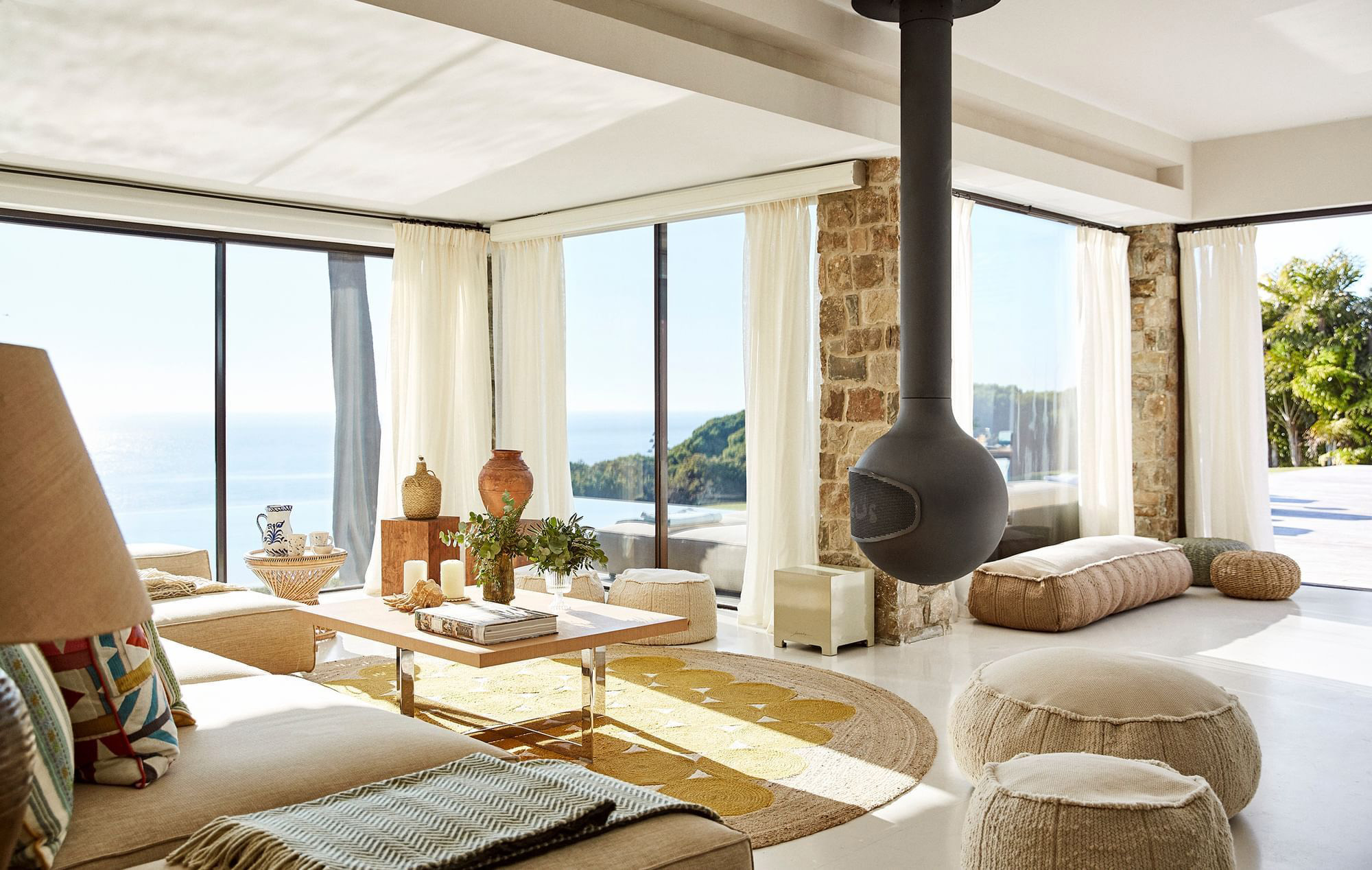 Luxury villa living room with ocean view.