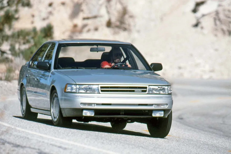 1989 nissan maxima se