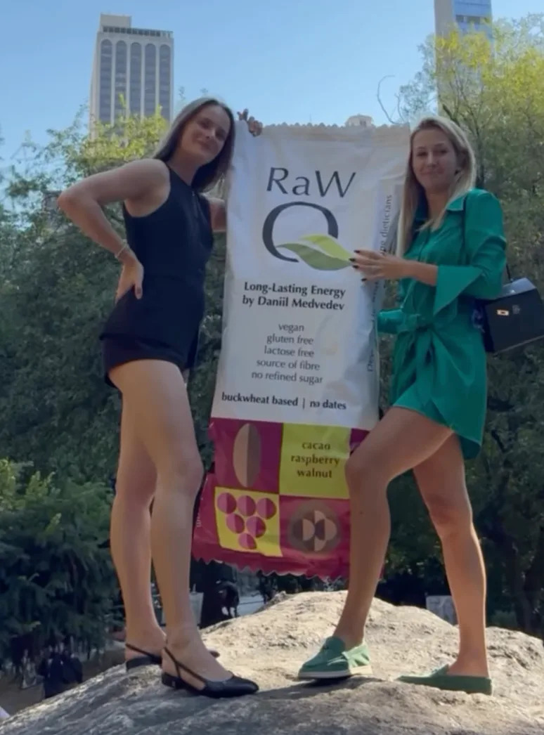 <span class="wp-caption-text">RaWQ Food/Instagram</span>