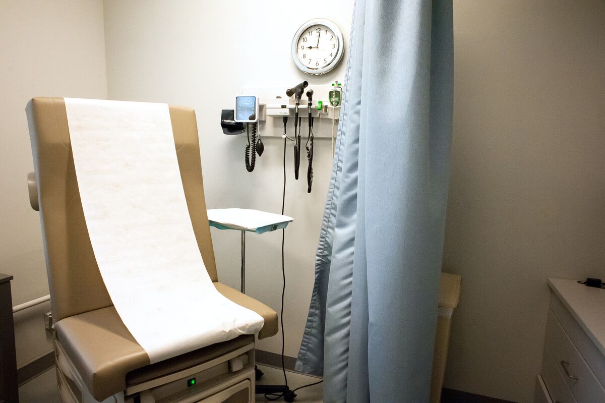 AI Eroded Doctors’ Ability to Spot Cancer Within Months in Study
