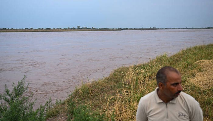 Flood alert issued for Punjab rivers amid potential water discharge from India