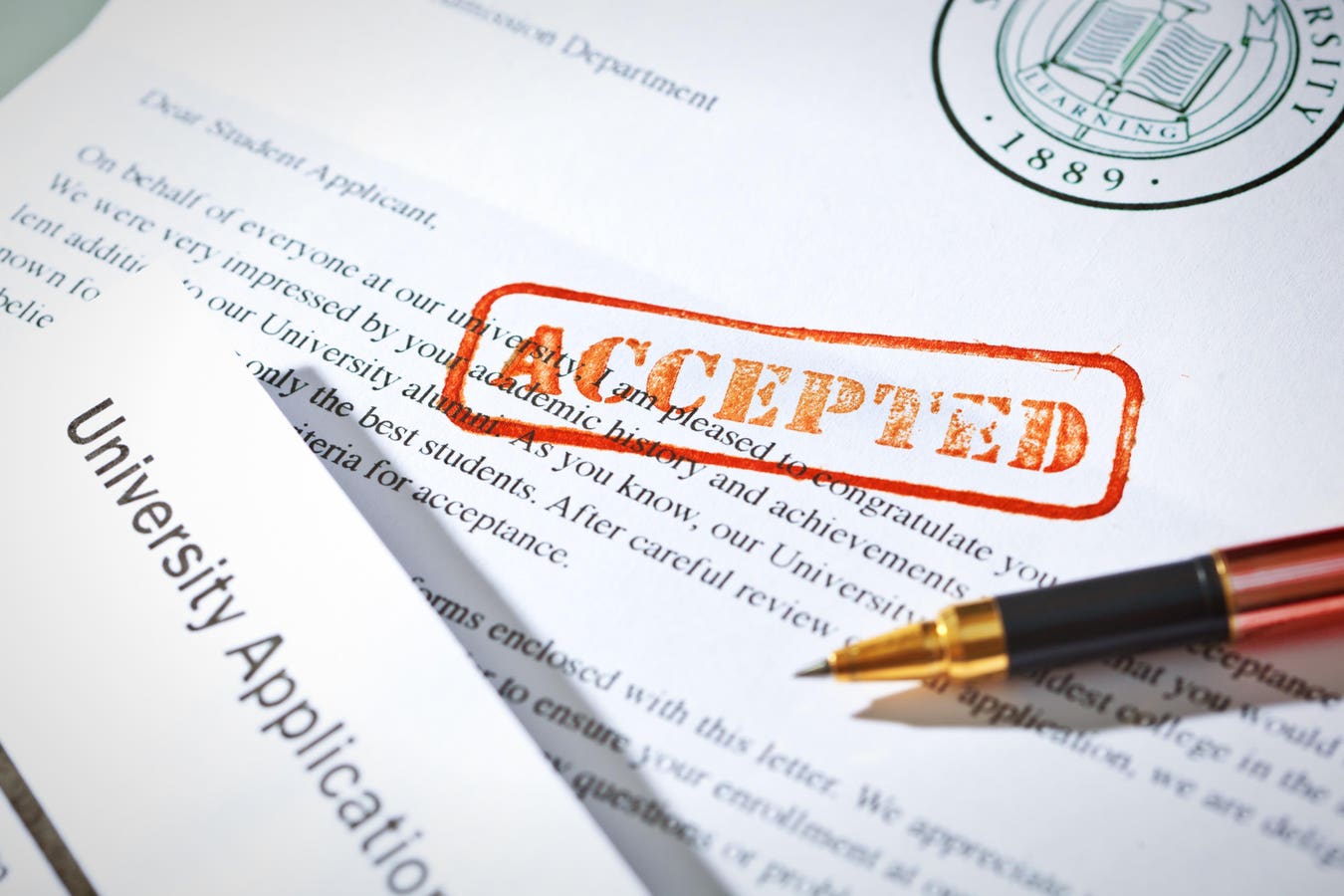 Lawsuit Filed Against 32 Elite Colleges Over Early Decision Admissions