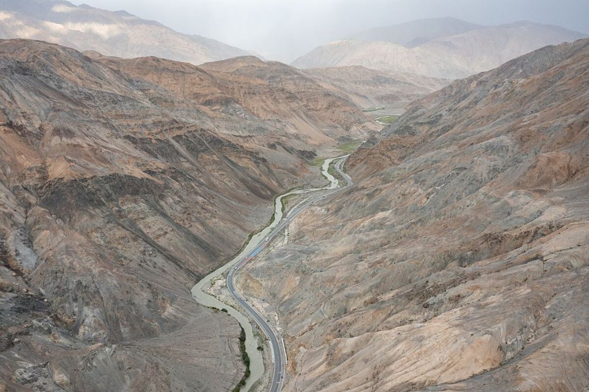 China, Pakistan Hold Talks, Agree Friendship is Significant