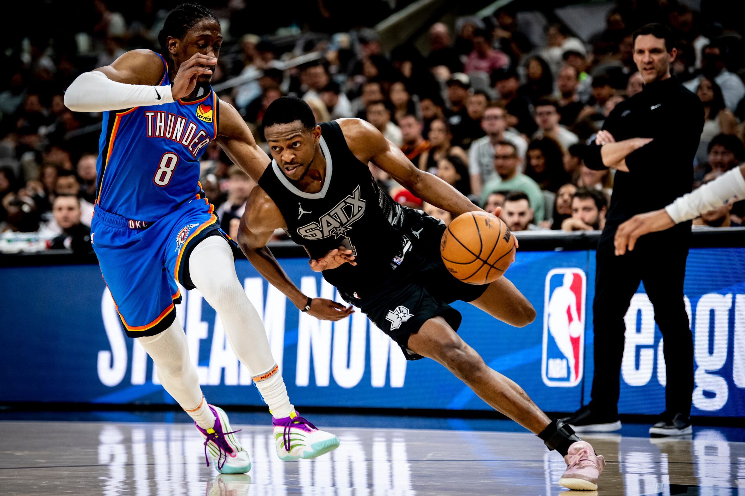 Spurs Sign De’Aaron Fox To Multi-Year Contract Extension – NBA