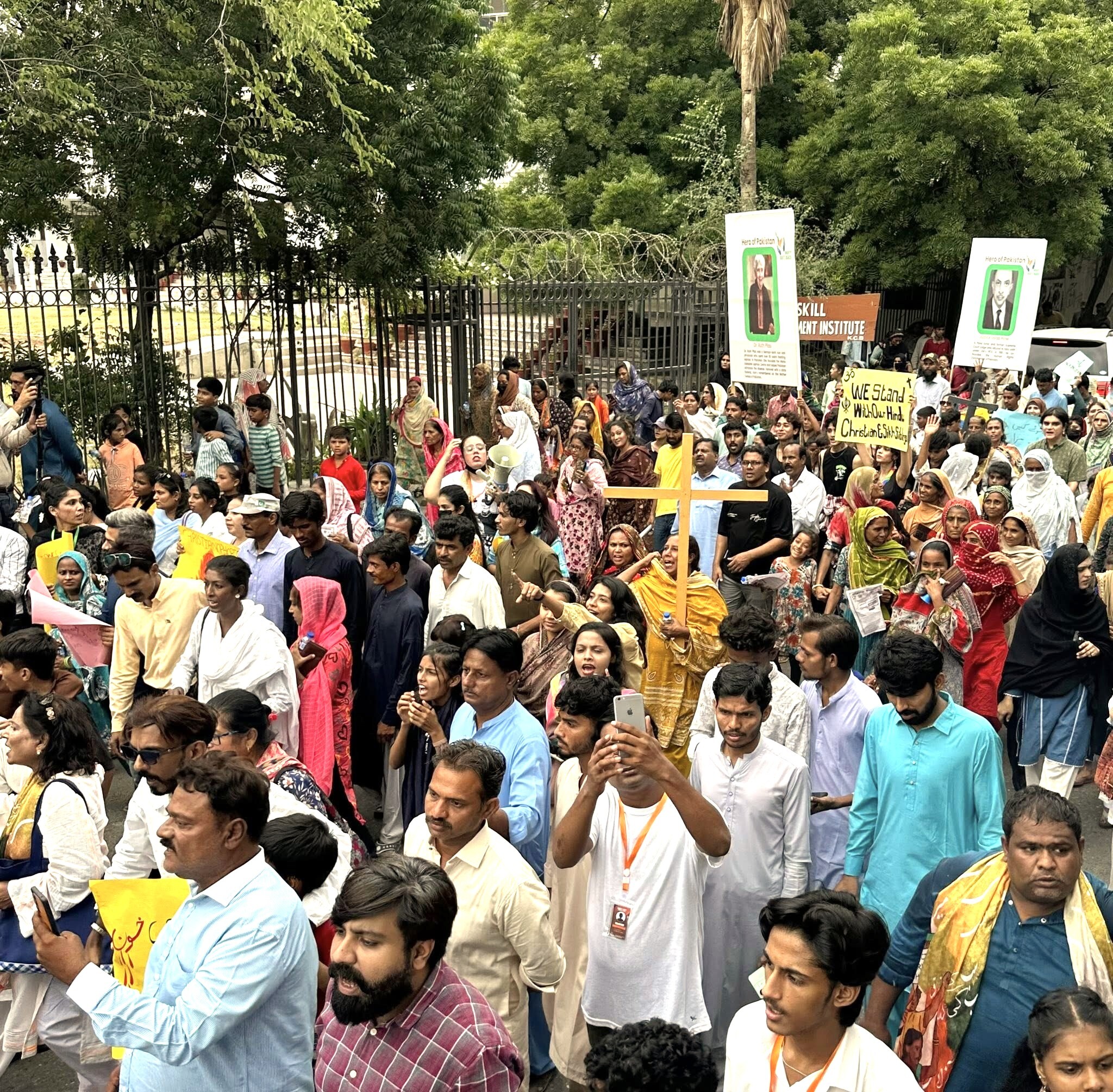 Minorities in Pakistan raise cry against blasphemy accusations, discrimination