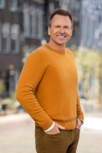 'The Amazing Race' Season 38 Cast Photos