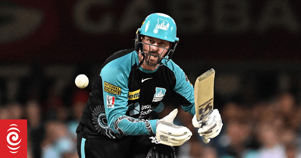 Former Black Cap Colin Munro smashes spectacular century