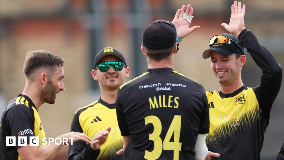 One-Day Cup: Wins for Glos, Lancs, Durham, Worcs, Middlesex, Warks and Derbys – BBC