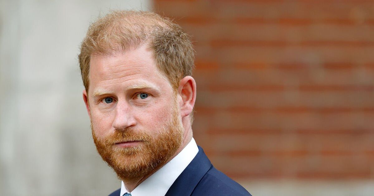 Prince Harry hits back in bullying row as he plots major new course | Royal | News