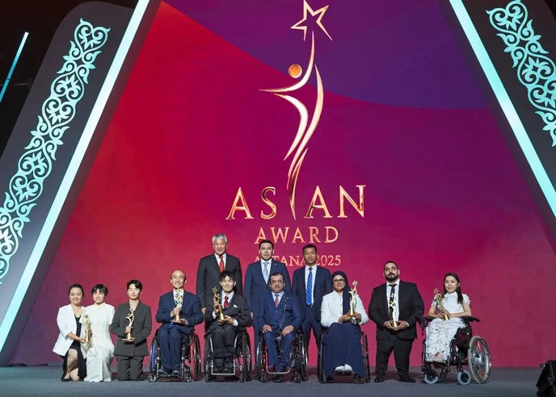 The awardees of the 2025 Asian Awards.
