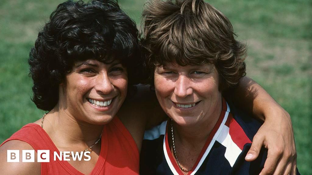 Fatima Whitbread and mother given freedom of borough in Thurrock