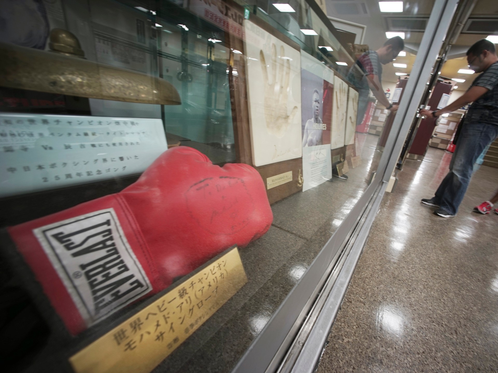 Two fighters die from brain injuries in boxing bouts in Japan | Boxing News