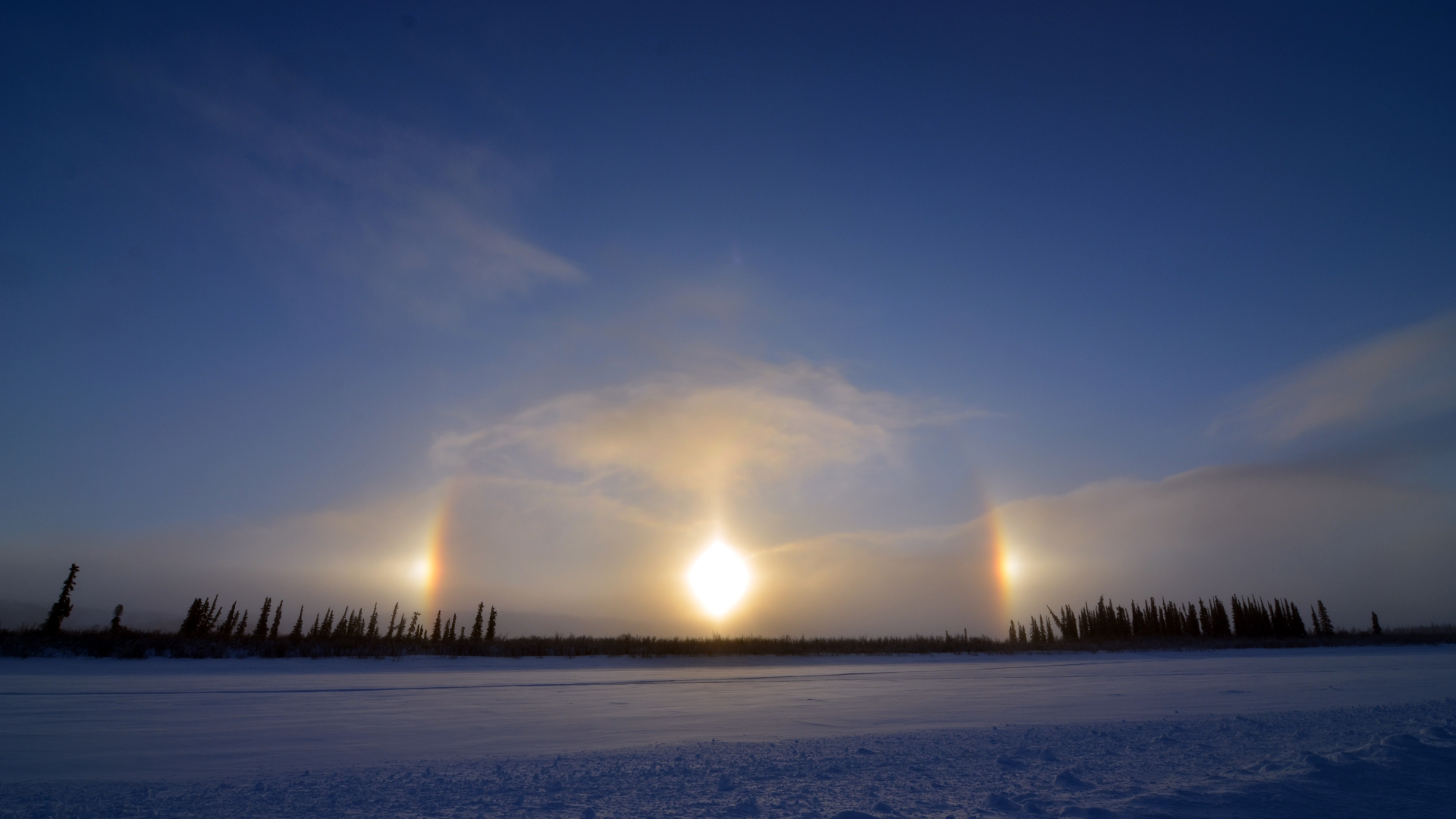 Stunning ‘sun dogs’ could sparkle in alien skies, James Webb Space Telescope suggests